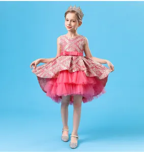 מכירה חמה טרנד חדש דגם שמלה קצרה שמלה מזדמנת לתינוקת מסיבת ילדה ללבוש שמלה מערבית לילדות