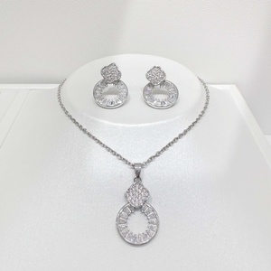Ensemble de bijoux pour femme en argent 925 plaqué or, forme de fleur élégante, collier et boucles d'oreilles, cadeau idéal. - Product Image 5