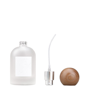 Bouteille de parfum en verre dépoli de 50ml en forme de cloche Spot 30ml bouchon en bois vaporisateur de parfum en verre bouteille vide étiquette personnalisée à vendre