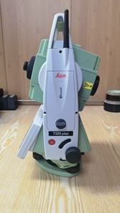 Station totale laser Story TS09 PLUS 1 R500 d'occasion, indice de protection IP54, grossissement 60X, modèle 2018, fabriquée en [lieu de fabrication] - Product Image 3