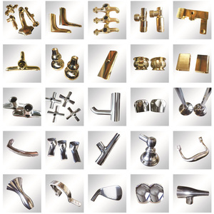 Macchina per la lucidatura e la sbavatura Cnc a quattro assi a sei assi per lucidare e lucidare i getti di metallo - Product Image 6