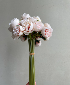 Venta al por mayor <span class=keywords><strong>de</strong></span> arreglos florales falsos flores <span class=keywords><strong>lilas</strong></span> artificiales ramo <span class=keywords><strong>de</strong></span> rosas para la decoración <span class=keywords><strong>de</strong></span> la boda flores <span class=keywords><strong>de</strong></span> seda <span class=keywords><strong>de</strong></span> alta calidad - Product Image 3