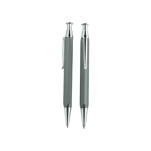 Penna a Sfera Triangolare in Plastica Grigia con Logo Personalizzato, Stile Sportivo e Design Carino, Larghezza di Scrittura 0.5mm 0.7mm 1.0mm - Product Image 1