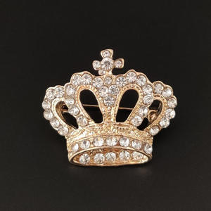 結婚式のファッションのためのホットな新しいスタイルのクリスタルクラウンブローチピン女性の女の子のジュエリーのための韓国のラインストーンクラウンブローチ - Product Image 1