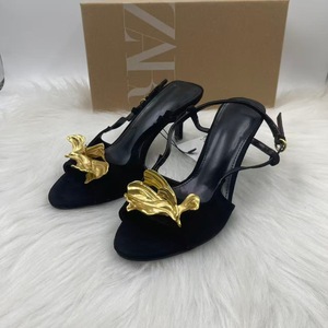 QuiteS 2026 Nuove <span class=keywords><strong>Scarpe</strong></span> <span class=keywords><strong>Eleganti</strong></span> con <span class=keywords><strong>Tacco</strong></span> <span class=keywords><strong>Basso</strong></span>, Punta Rotonda, <span class=keywords><strong>Tacco</strong></span> a Spillo, Tomaia in Lana, Sandali in Gomma, <span class=keywords><strong>Scarpe</strong></span> Sexy ed <span class=keywords><strong>Eleganti</strong></span> per Donne - Product Image 4