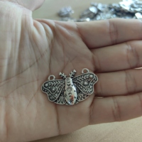 Pendentif Papillon Gothique Vintage Céleste, Connecteur Mystique Phases de Lune, Breloque pour Collier et Bracelet DIY