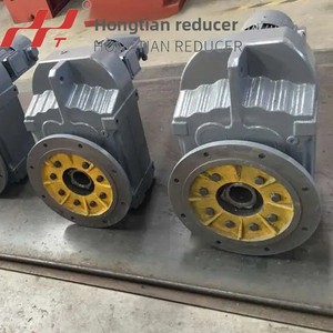 Moteur à engrenages hélicoïdaux Hongtian FAF37-5170-055KW, réducteur à arbre parallèle, rapport 400:1, couple de sortie 200-18000 Nm, montage horizontal H - Product Image 3