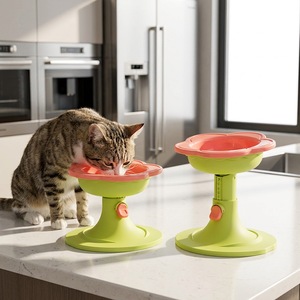 Comedero Ergonómico Elevado para Gatos, Tazón Ajustable con Diseño de Flor para Mascotas, Plato Inclinado para Alimentación de <span class=keywords><strong>Perros</strong></span>, Comedero Antivómito con Protector de Cuello - Product Image 1