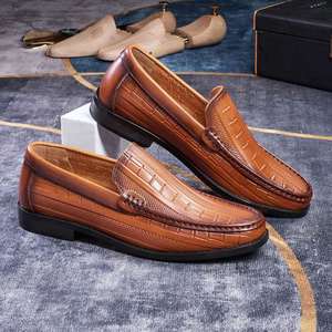 Nouveautés Automne : Mocassins Décontractés pour Hommes, Chaussures en Cuir Tendance pour l'Extérieur, Chaussures Habillées de Luxe Personnalisées de Haute Qualité - Product Image 5