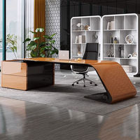 Mobilier de bureau de bureau de patron en bois blanc moderne personnalisable pour l'application de villa style panneau de bois