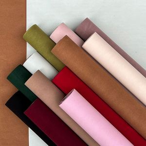 Nouveau papier d'emballage en velours de cygne personnalisable, papier artisanal épais en rouleau pour l'emballage des fleuristes - Product Image 4