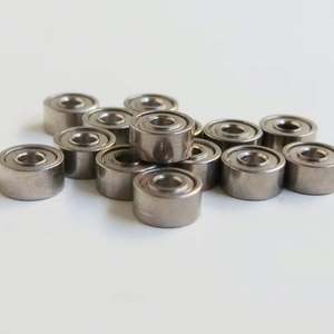 Rueda de uretano con rodamientos para fingerboard, 1.5x4x2 mm, rodamientos para ruedas de fingerboard - Product Image 1