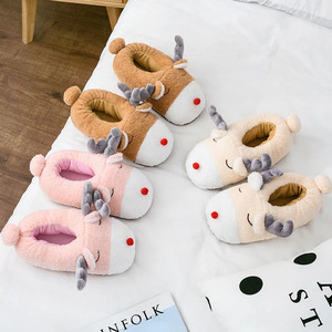 Toboggans d'intérieur animaux mignons personnalisés pour dames pantoufles ours en peluche doux avec fourrure pour l'hiver maison chambre à coucher - Product Image 3