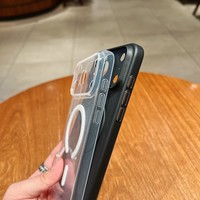 Étui de protection pour téléphone portable en PP dépoli, couleur unie, minimaliste, avec chargement magnétique sans fil pour iPhone 17/16/15/14