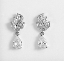 หินสีขาวทองคำขาว