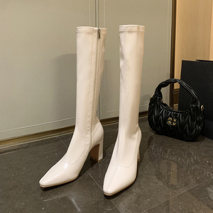 Модные сексуальные женские сапоги до колена на массивном каблуке с острым носком, однотонные, мягкие и удобные, для повседневных и торжественных мероприятий - Product Image 4