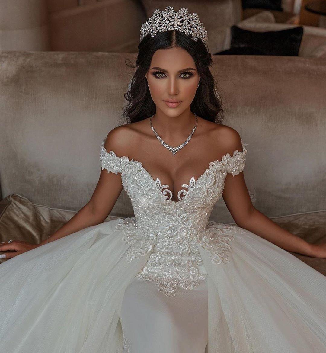 Luxury Lace Beaded Wedding Dresses With Overskirt Train