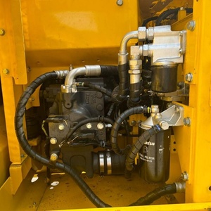 รถขุดไฮดรอลิกมือสอง Komatsu PC130 13 ตัน สภาพ 95% ราคาถูก นำเข้าจากญี่ปุ่น พร้อมใบรับรอง CE/EPA - Product Image 5