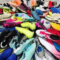 Chaussures d'occasion S25 en gros, chaussures de marque d'occasion, chaussures de football internationales, chaussures de seconde main de qualité supérieure