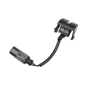 Ugello Lavavetri Anteriore di Alta Qualità Sinistro e Destro 61668374365 61668374366 per <span class=keywords><strong>BMW</strong></span> <span class=keywords><strong>Serie</strong></span> 3 E46 - Product Image 4