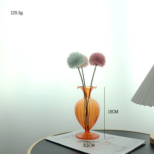 Jarrón de Vidrio Contemporáneo y Simple con Diseño de Barriga Grande para Decoración de Mesa de Boda, Sala de Estar y Dormitorio, Hecho a Mano - Product Image 3