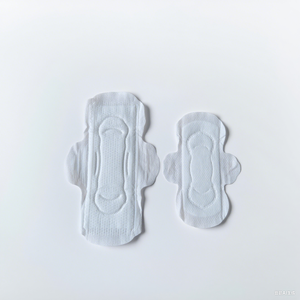 Serviette hygiénique jetable OEM en <span class=keywords><strong>film</strong></span> PE doux et respirant, avec ailettes en coton absorbant, super absorption, SAP japonais, protection anti-fuites - Product Image 5