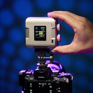 TOLIFO <span class=keywords><strong>PL</strong></span>-40RGB充電式RGB COB LEDビデオライト、手のひらサイズのポータブル連続撮影ライト、内蔵バッテリー付き - Product Image 6