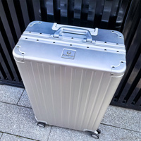 OEM/ODM Valise en aluminium de haute qualité Valise à roulettes VIP Valise d'affaires avec serrure TSA Valise de voyage Boîte à main