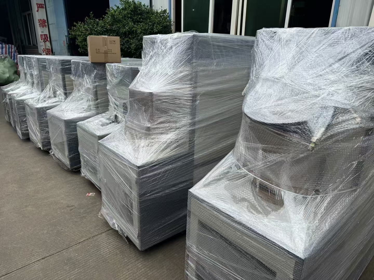 water and plastic bottles machines