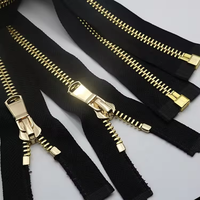 Dents dorées Fermeture éclair Vente en gros Mode personnalisée Métal Extrémité ouverte Séparation Zipper Tape Logo pour vêtements