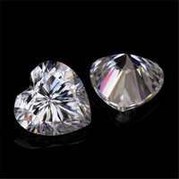 Pierre précieuse synthétique en moissanite blanche de couleur DEF, taille cœur, qualité VS, Starsgem