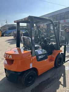 الأكثر مبيعًا: رافعة شوكية ديزل بمحرك إيسوزو/شينتشاي، حمولة 2 طن، 3 طن، 5 طن، 8 طن، 10 طن - Product Image 4