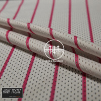 Tissu tricoté 100% polyester 133 GSM HT208197 pour vêtements de sport