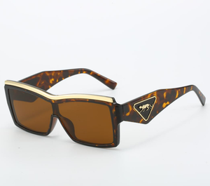 Dernières <span class=keywords><strong>lunettes</strong></span> <span class=keywords><strong>de</strong></span> <span class=keywords><strong>soleil</strong></span> rétro Vintage Hot Sexy Lady Famous Classics Tiktok Popular Instagram Cheap Fashion New Sunglasses - Product Image 2