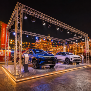 Structure modulaire carrée sur mesure pour stand d'exposition automobile, idéale pour les décors de stand d'exposition de voitures - Product Image 5