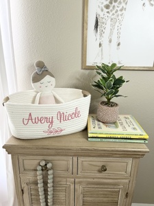 Venta caliente nuevo diseño Baby Girl Gift canasta de almacenamiento Ducha Cesta de regalo <span class=keywords><strong>personalizada</strong></span> <span class=keywords><strong>con</strong></span> <span class=keywords><strong>nombre</strong></span> Nursery Newborn Best Baby Shower - Product Image 3