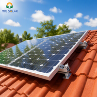 Solutions de montage de panneaux solaires sur toit en tuiles personnalisées en usine, faciles à installer, avec rail en aluminium et crochet SUS304