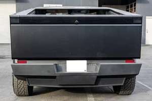 Camionnette électrique <span class=keywords><strong>Tesla</strong></span> Cyber Truck d'occasion - Product Image 2