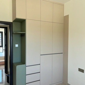 Simple Modern Bedroom <b>Wardrobe</b> for Apartments with Segmented Door Panels - Product Image 3