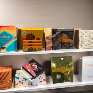 กล่องกระดาษบรรจุภัณฑ์น้ำผึ้งแท้แบบสั่ง<span class=keywords><strong>ท</strong></span>ำขายส่ง OEM ผลิตในมาเลเซีย สำหรับบรรจุอาหาร - Product Image 6