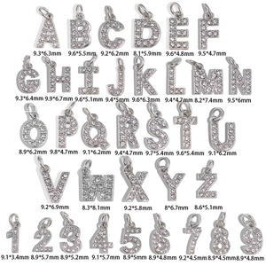 YF8178 Orecchini con 26 Lettere dell'Alfabeto Inglese in Diamanti, Ciondolo Fai-da-Te Placcato Oro 18K, Impermeabile in Acciaio Inossidabile - Product Image 3