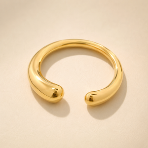 Anillos Grandes de Acero Inoxidable de Lujo con Baño de Oro de 18K y Perlas Barrocas Texturizadas Irregulares - Product Image 2