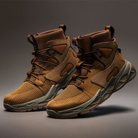 Botte de protection de sécurité légère et haute pour hommes Chaussures de travail transfrontalières anti-rayures résistantes à l'usure Style basket-ball