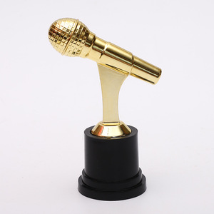 Cúp lưu niệm kinh doanh mạ vàng tùy chỉnh bán buôn hình ngôi sao bằng nhựa - Product Image 3