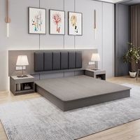 Dunkelgraues Holzmaserung-Kingsize-Bett Hotelmöbel-Set mit integriertem quadratischem dunklem Soft-Panel-Kopfteil Gästezimmer-Einrichtung