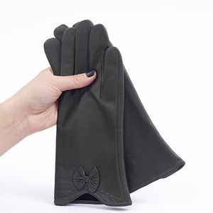 <span class=keywords><strong>Gants</strong></span> doublés chauds en cuir de mouton de vente chaude avec des <span class=keywords><strong>gants</strong></span> coupe-vent d'extérieur à nœud sur la manchette - Product Image 6