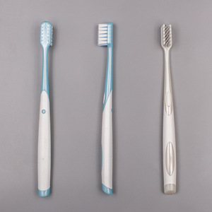 Brosse à dents manuelle pour adultes, manche droit, double couleur, poils souples, protection des gencives, nettoyage en profondeur, usage domestique - Product Image 1