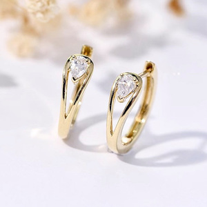 Pendientes de Oreja Coloridos para Mujer, Accesorios Simples para Uso Diario - Product Image 1