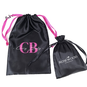 Sacs de rangement en soie noire avec cordon de serrage et logo personnalisé, pochettes en satin imprimées pour l'emballage de perruques et de sous-vêtements - Product Image 1