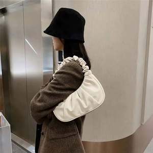 Nuevo Bolso de Hombro Plisado Estilo Nube para Mujer, de Moda Verano, Fresco y Ligero, Estilo Francés, Popular en Redes - Product Image 3